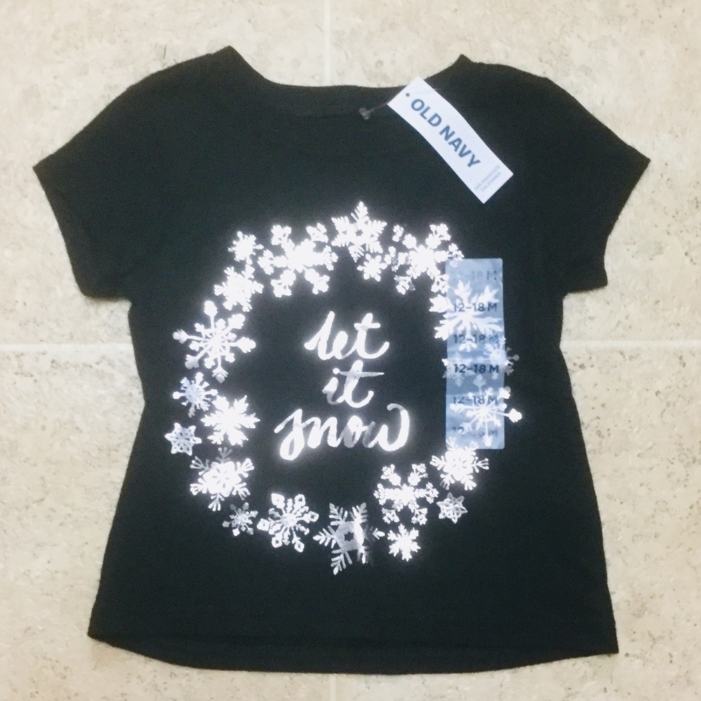 Old Navy holiday shirt